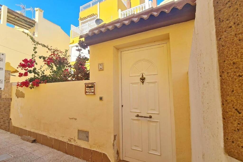 Mar Azul Adosado, Patio Y Solarium Apartamento Torrevieja Exterior foto