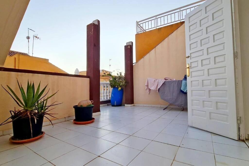 Mar Azul Adosado, Patio Y Solarium Apartamento Torrevieja Exterior foto